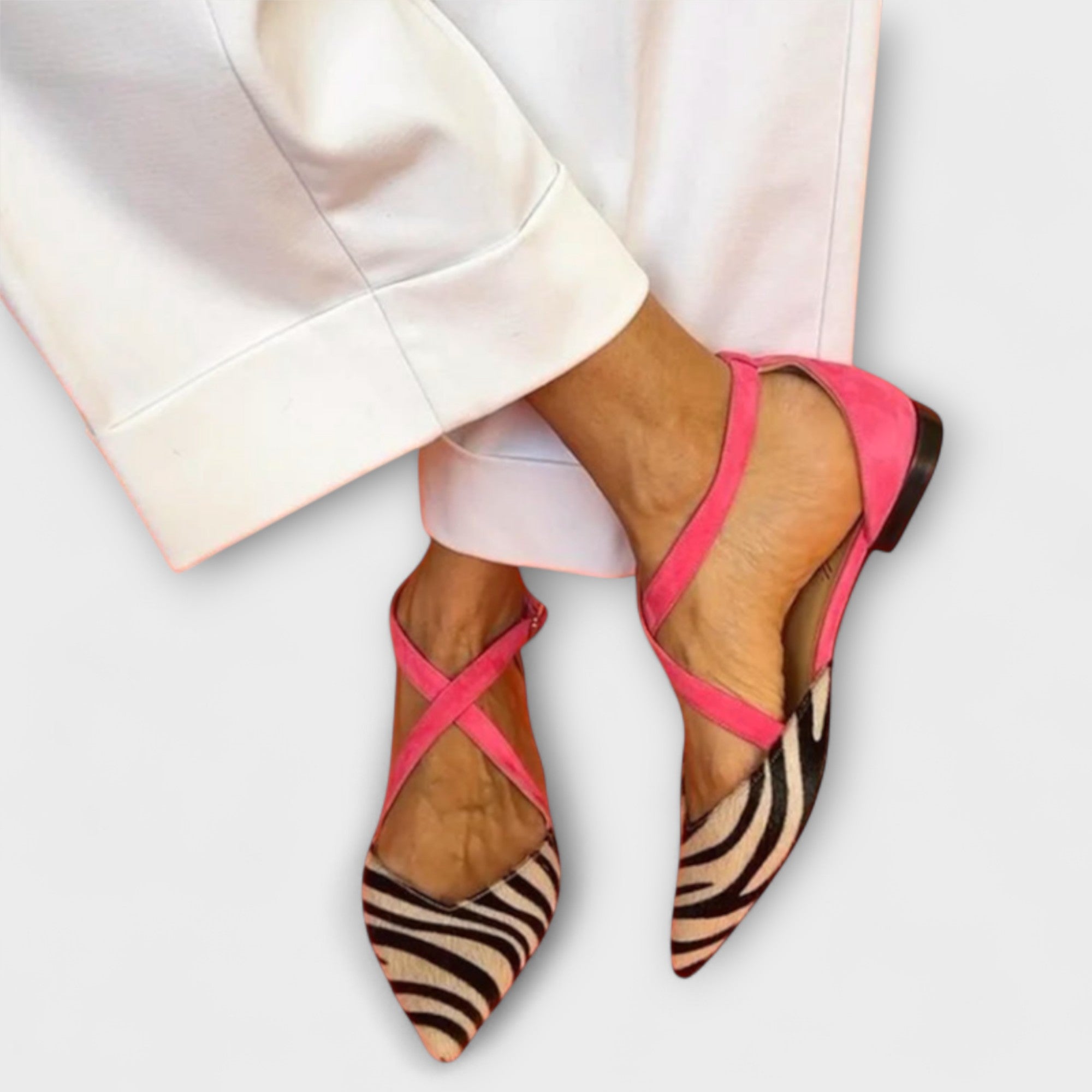 Veerle -  Moccasins with Strap
