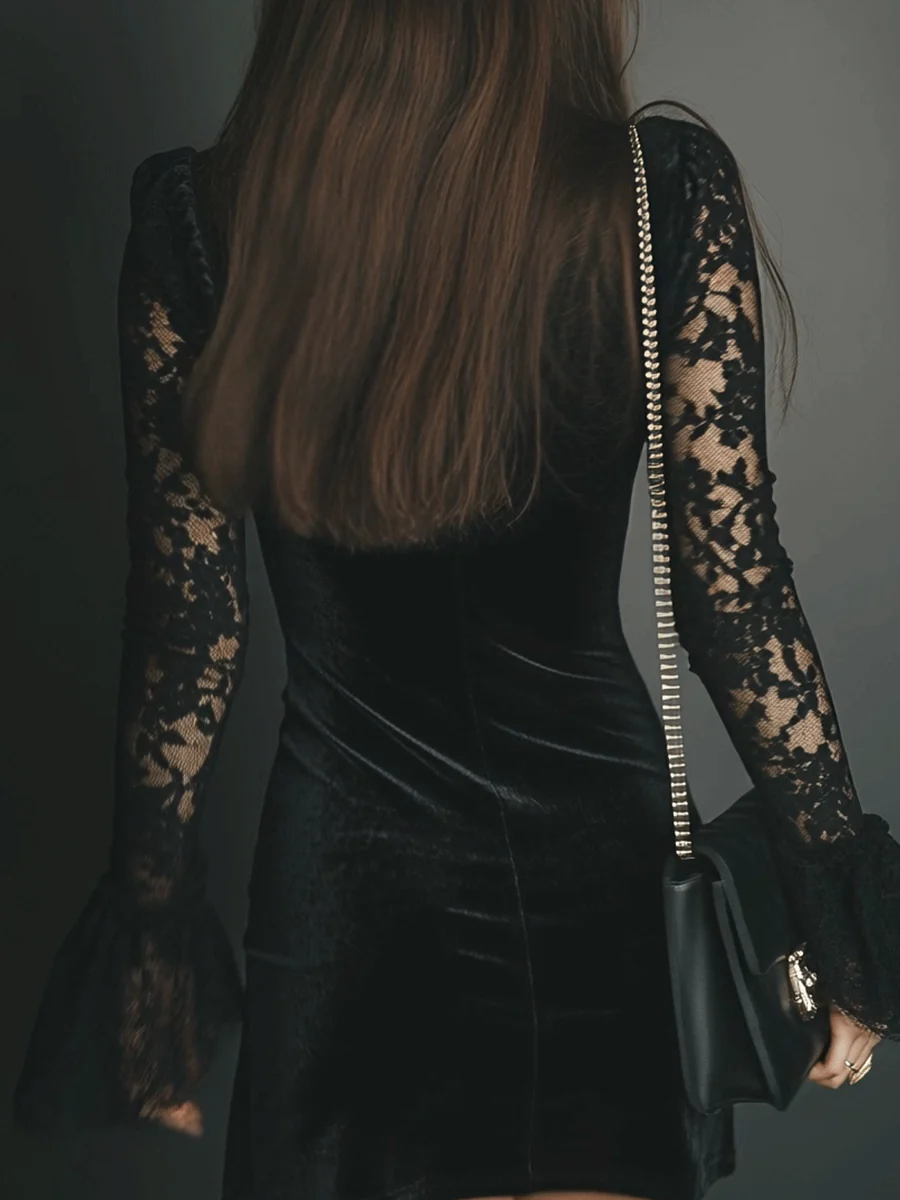 Lunori | Mini-robe en velours et dentelle