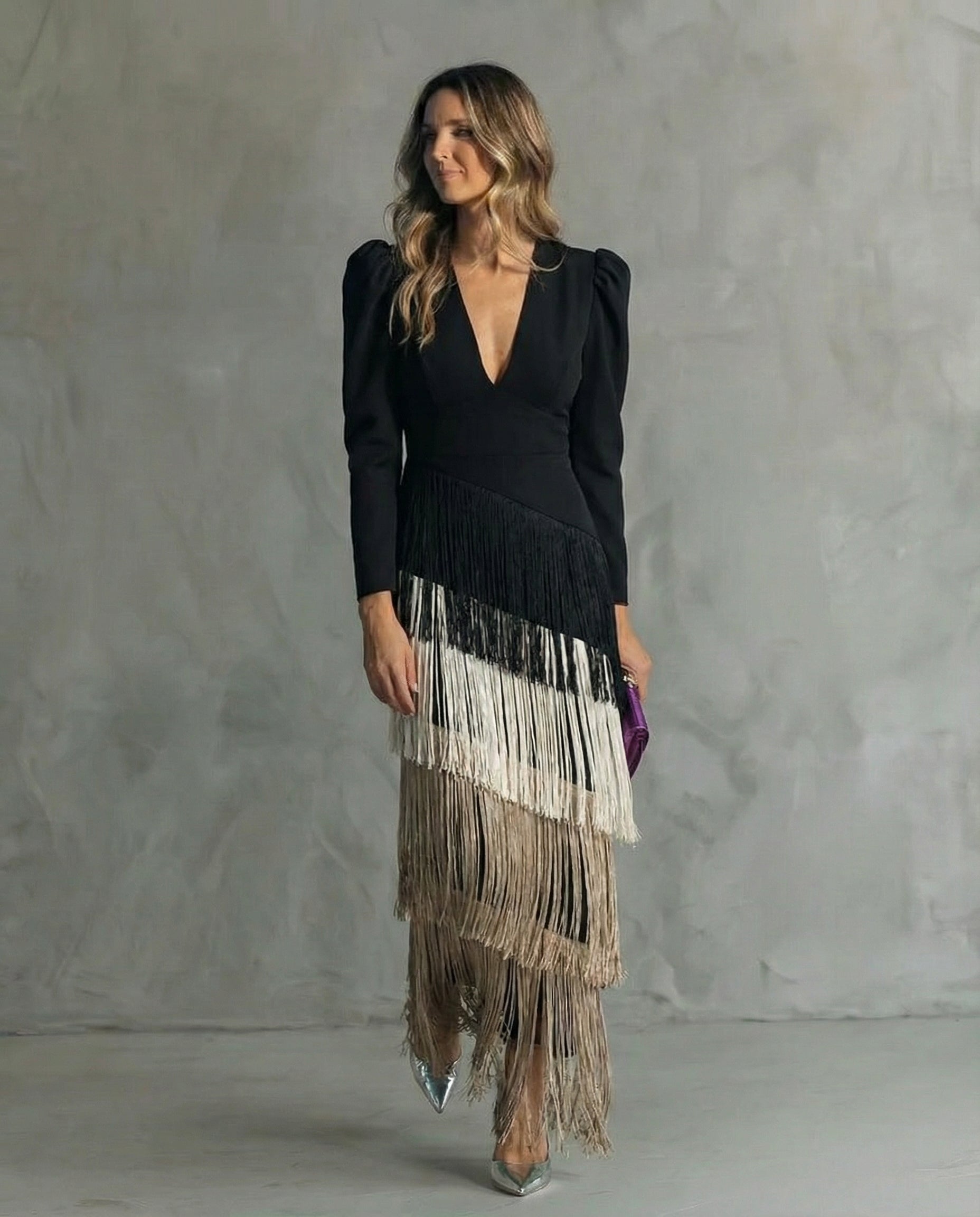 Isabelle | Robe midi élégante avec manches à franges