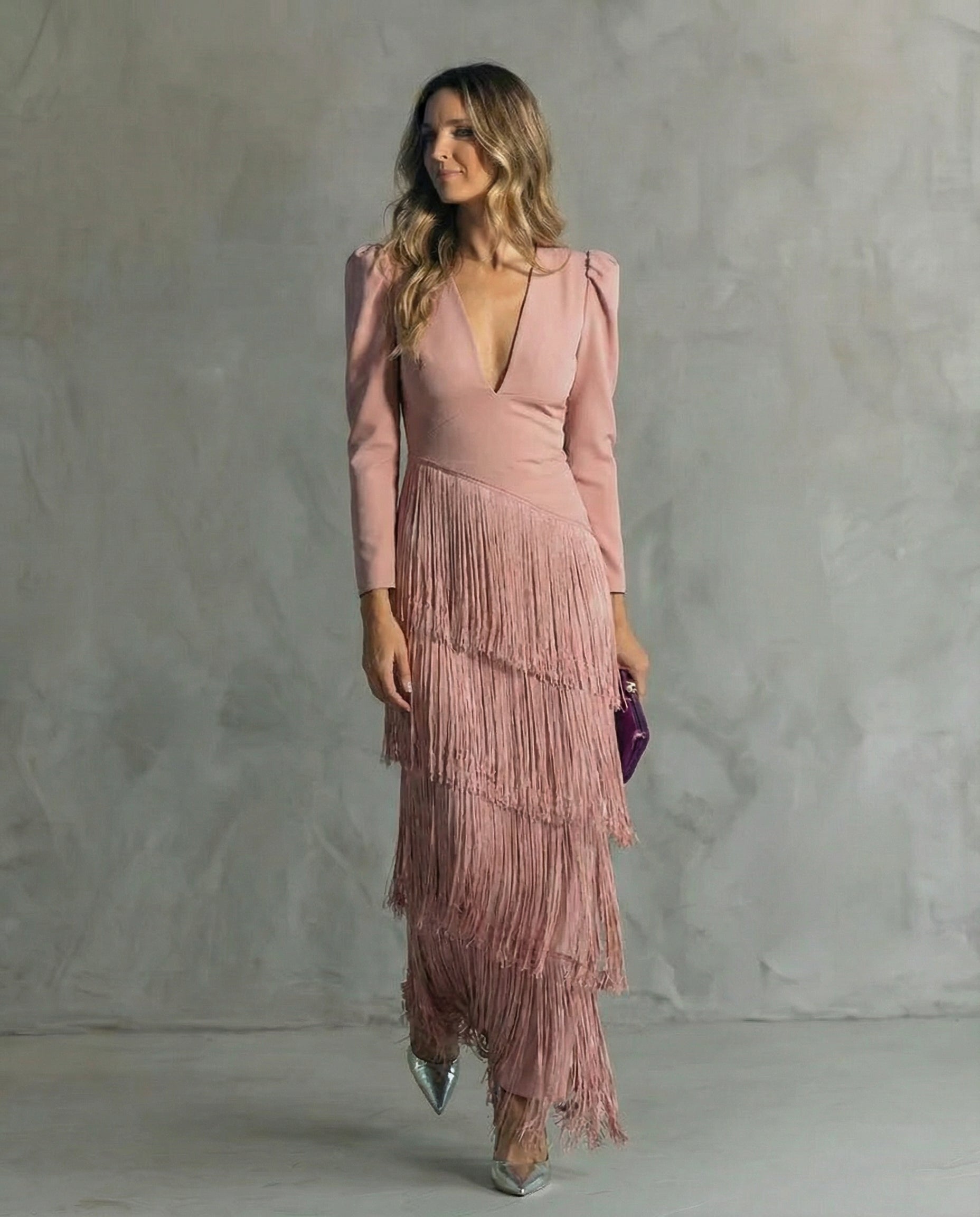 Isabelle | Robe midi élégante avec manches à franges
